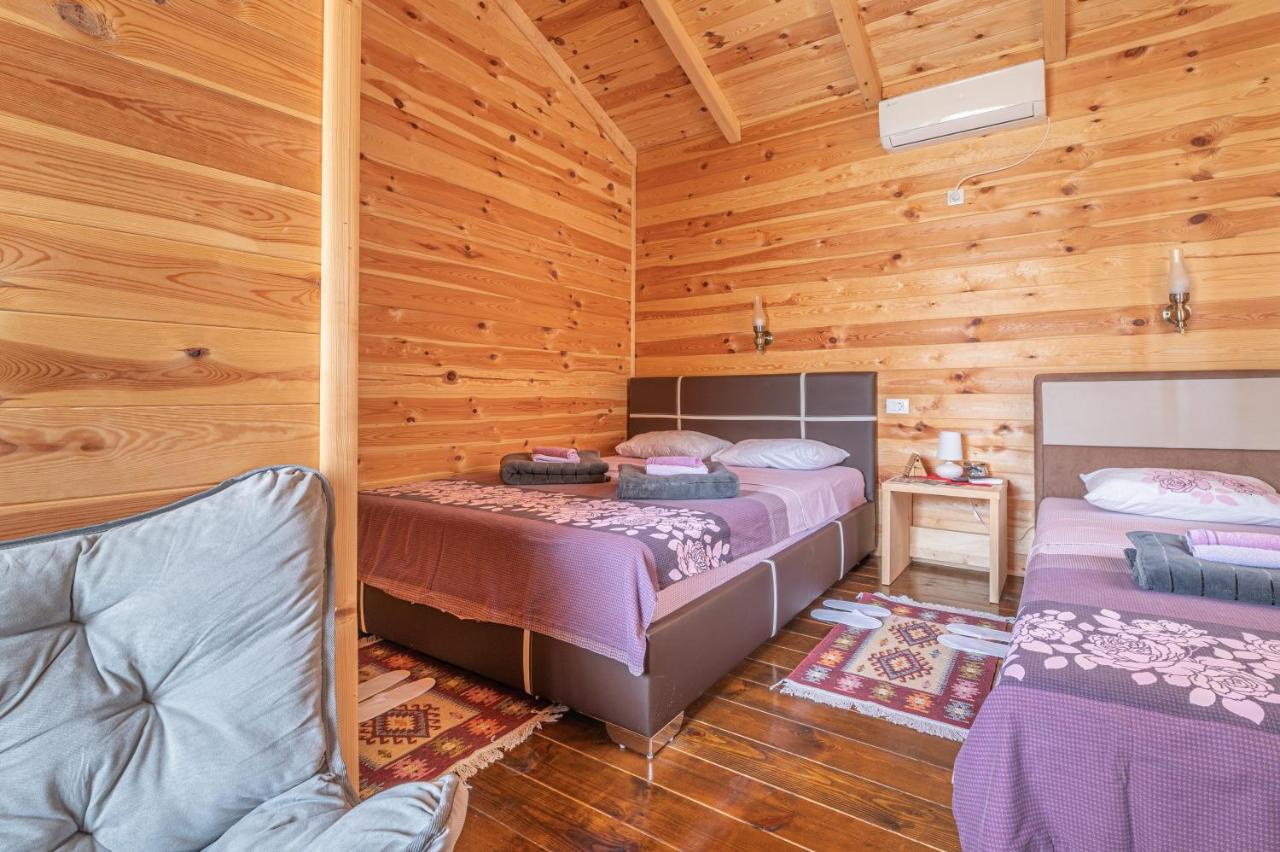 Holiday Village Ostrog Niksic Exterior photo